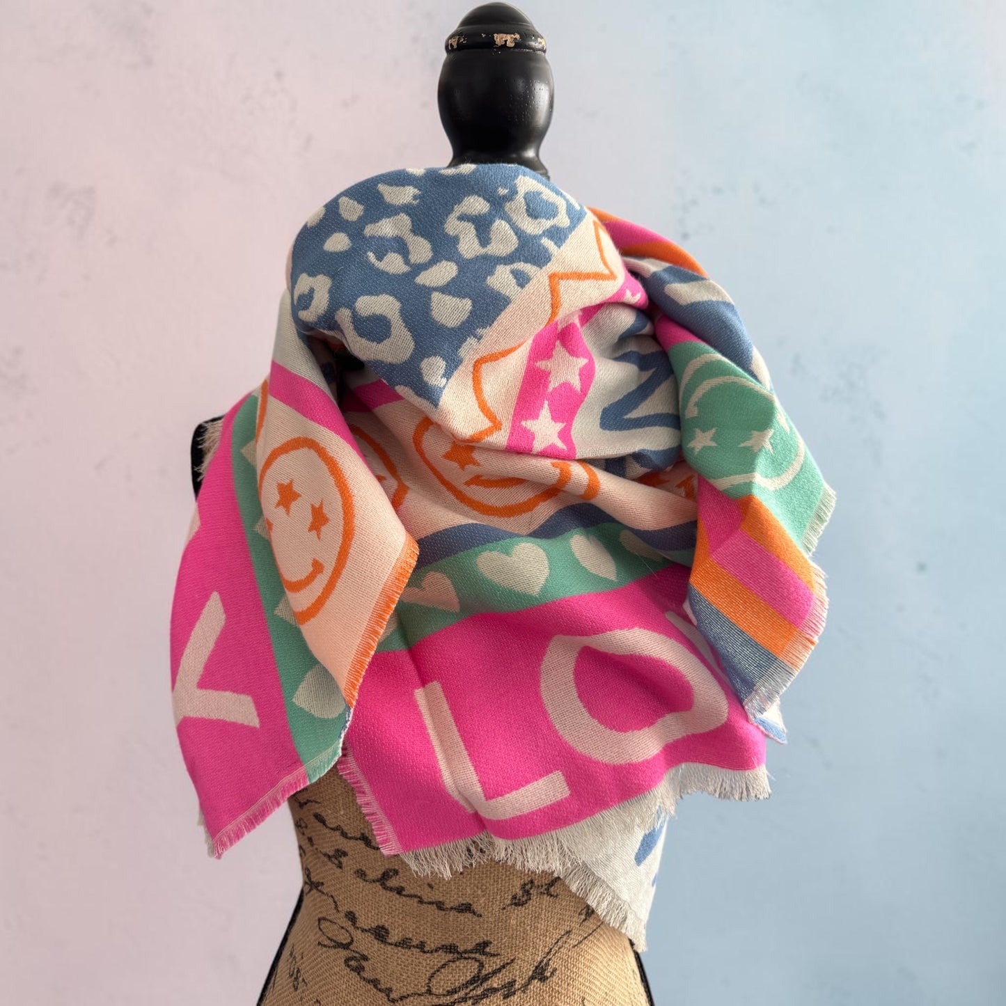 XXL Schal „Love Everyday“, 100 % Viskose
