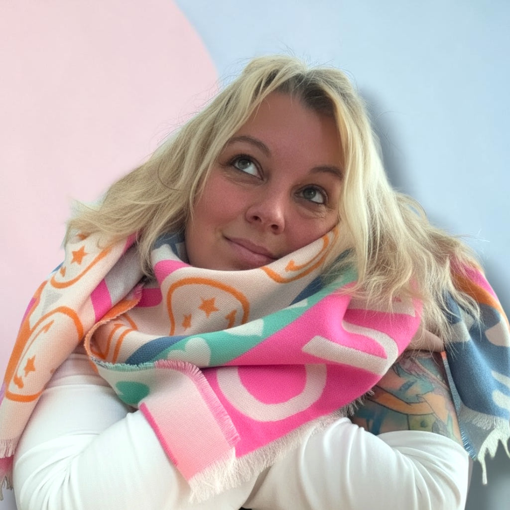 XXL Schal „Love Everyday“,  100 % Viskose